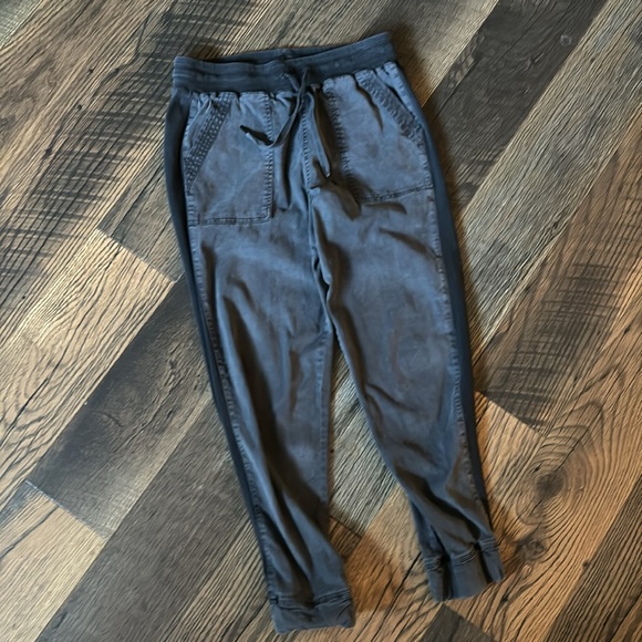 Splendid Jessie Gray Denim Jogger Women’s Size Small - Picture 7 of 7